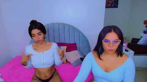Snapshot of cami_bunnygirlx chatting on September 14, 5:27 am CAMI online show from September 14, 5:27 am