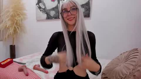   online show from April 28, 12:19 am