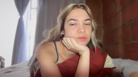 Camii online show from December 14, 9:09 pm