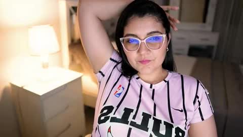 Camila buitrago online show from October 9, 3:54 am