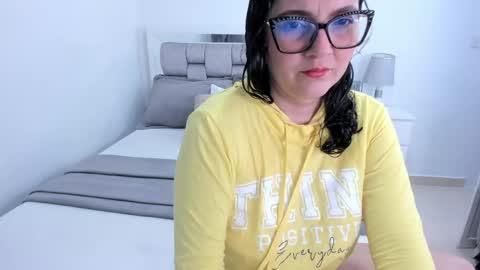 Camila buitrago online show from May 7, 12:59 am
