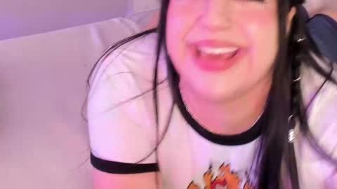 Camila online show from May 12, 1:36 am