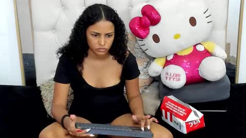camila_sex_latina online show from March 4, 2:17 am