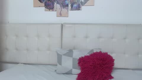 Camila online show from November 10, 12:22 pm