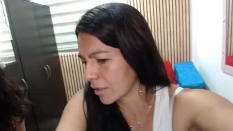 Camila Vargas online show from May 22, 9:24 pm