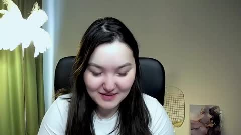 camilamartiez online show from May 1, 9:34 am