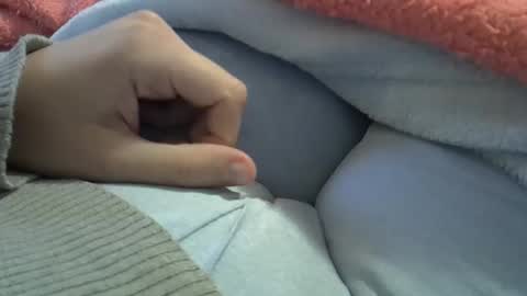 flash 50 tokens BIG CLIT  tits pussy. masturbation big clit 150 tokens fingers inside pussy 1000 tk  pump big clit 300 tk online show from May 21, 5:00 pm