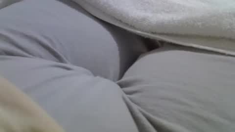 flash 50 tokens BIG CLIT  tits pussy. masturbation big clit 150 tokens fingers inside pussy 1000 tk  pump big clit 300 tk online show from December 1, 3:10 am