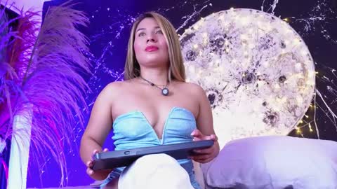 camila preston online show from December 3, 7:33 am