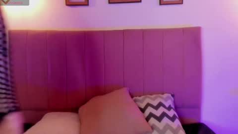 Camila online show from November 10, 6:36 pm