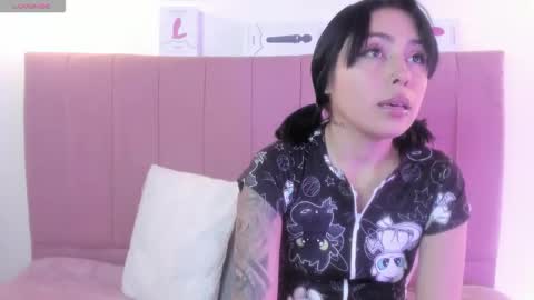 Camila online show from November 6, 6:36 pm