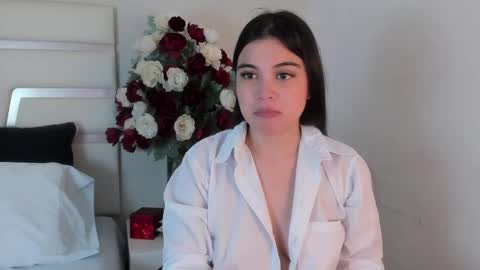 Snapshot of camilasofiia chatting on December 27, 7:24 pm Camila online show from December 27, 7:24 pm