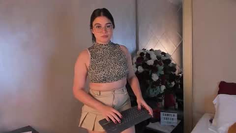Snapshot of camilasofiia chatting on September 28, 12:17 am Camila online show from September 28, 12:17 am