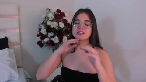 Snapshot of camilasofiia chatting on January 27, 7:56 pm Camila online show from January 27, 7:56 pm