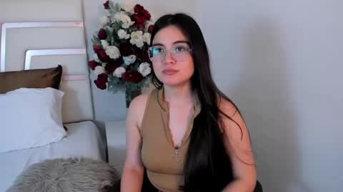 Snapshot of camilasofiia chatting on February 19, 11:25 pm Camila online show from February 19, 11:25 pm