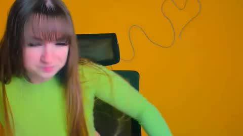 Camilla online show from April 2, 5:38 am