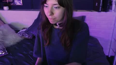 Camilla online show from April 8, 6:37 am