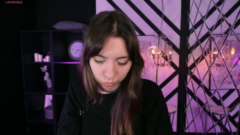 Camilla online show from April 2, 5:49 am