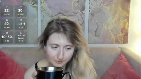 camilladreamer online show from May 11, 2:45 pm