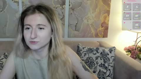 camilladreamer online show from May 19, 10:33 am