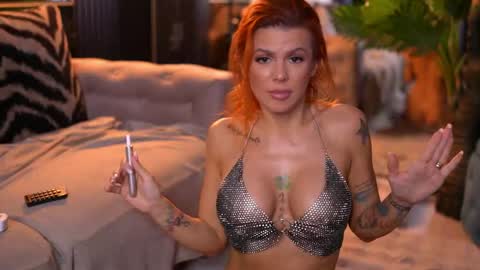 CamillaStarrX online show from May 26, 2:33 am