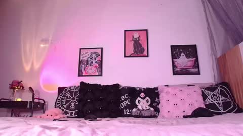 Martina online show from October 23, 9:10 pm