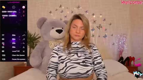 Camille Game online show from December 7, 12:30 am