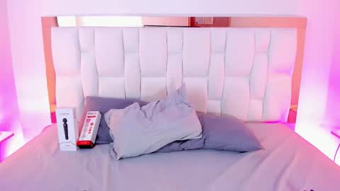 Camille online show from November 28, 1:58 pm