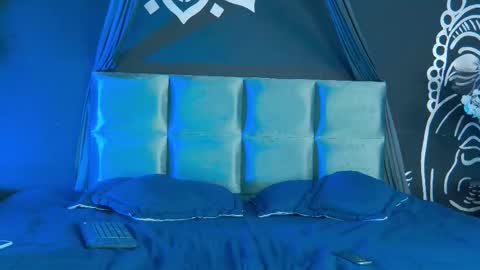 Camille online show from January 7, 8:23 pm