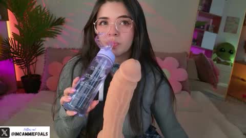   Lets reach 200 thumbs up  online show from September 11, 7:25 pm