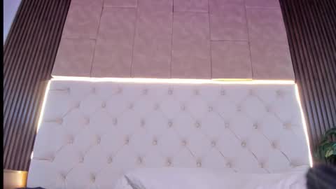 Camila online show from December 20, 9:41 pm