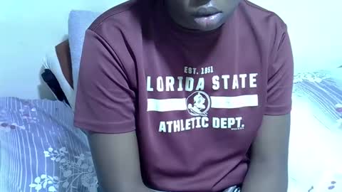 candiemaya online show from January 5, 8:01 pm