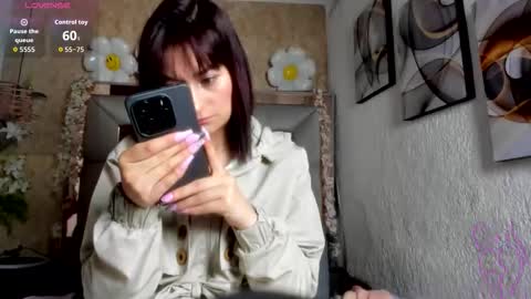 Candy hot online show from November 1, 2:54 pm