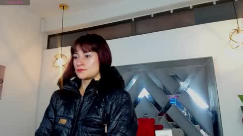 Candy hot online show from November 24, 8:33 pm