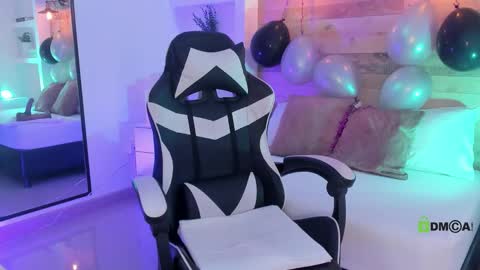 CANDY online show from January 17, 9:22 pm