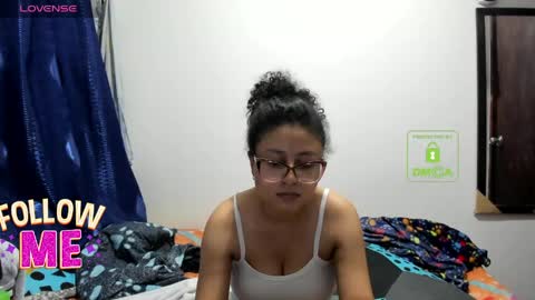 candy_val online show from May 17, 6:56 am