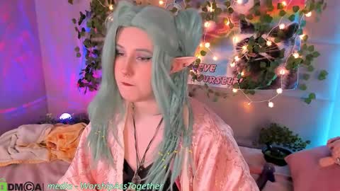 Mary online show from March 29, 1:15 am