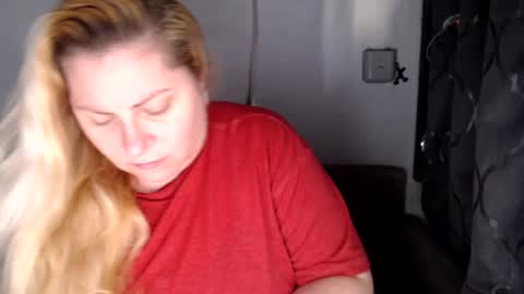 Laura online show from February 11, 6:19 am