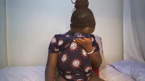 candycurly_ online show from February 12, 11:07 am