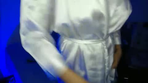 Candy Dowson online show from April 2, 11:24 pm