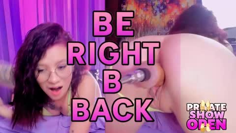 candyholmes online show from May 15, 6:21 pm