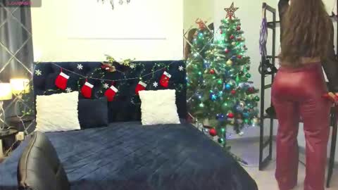 Sofia online show from December 15, 12:49 am