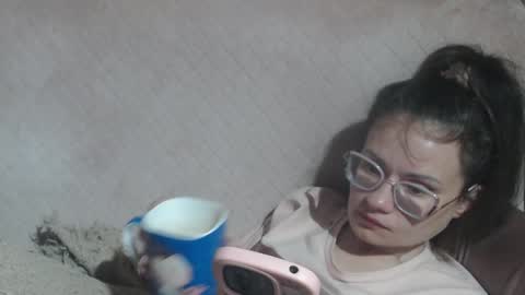 say meow and send tip  online show from April 1, 4:26 pm