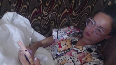 say meow and send tip  online show from May 23, 10:52 pm