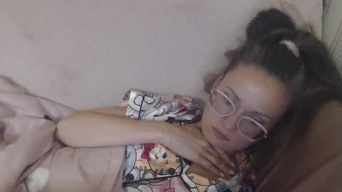say meow and send tip  online show from May 15, 6:43 pm