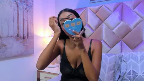 Candy online show from May 11, 7:00 pm