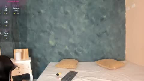 candypinkk69 online show from October 7, 12:31 pm