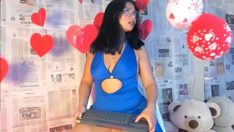 Snapshot of candys_victoria chatting on February 15, 3:42 am Candys Victoria online show from February 15, 3:42 am