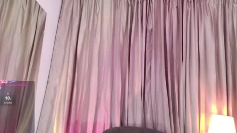 Isabella online show from May 11, 4:04 pm