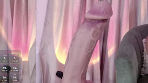 Isabella online show from May 3, 5:38 pm